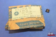 NOS Yamaha Valve Spring Retainer Lock 75-78 XS500 73-74 TX500 371-12118-02