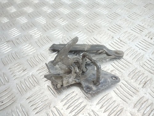 Audi A6 S6 C5 4B Schließbügel Schließplatte Fanghaken Motorhaube UST99194