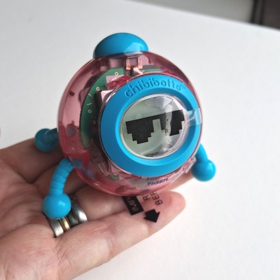 Chibibotto by Hasbro 2000 vintage interactive robot Tiger Electronics / Bandai