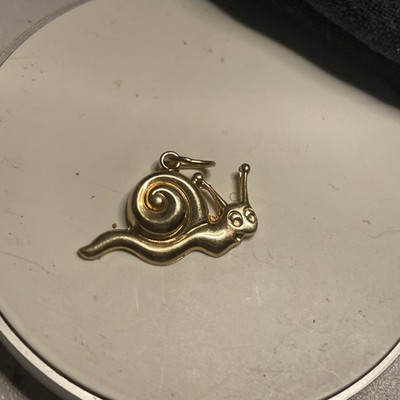 9ct Yellow Gold Snail Pendant Charm