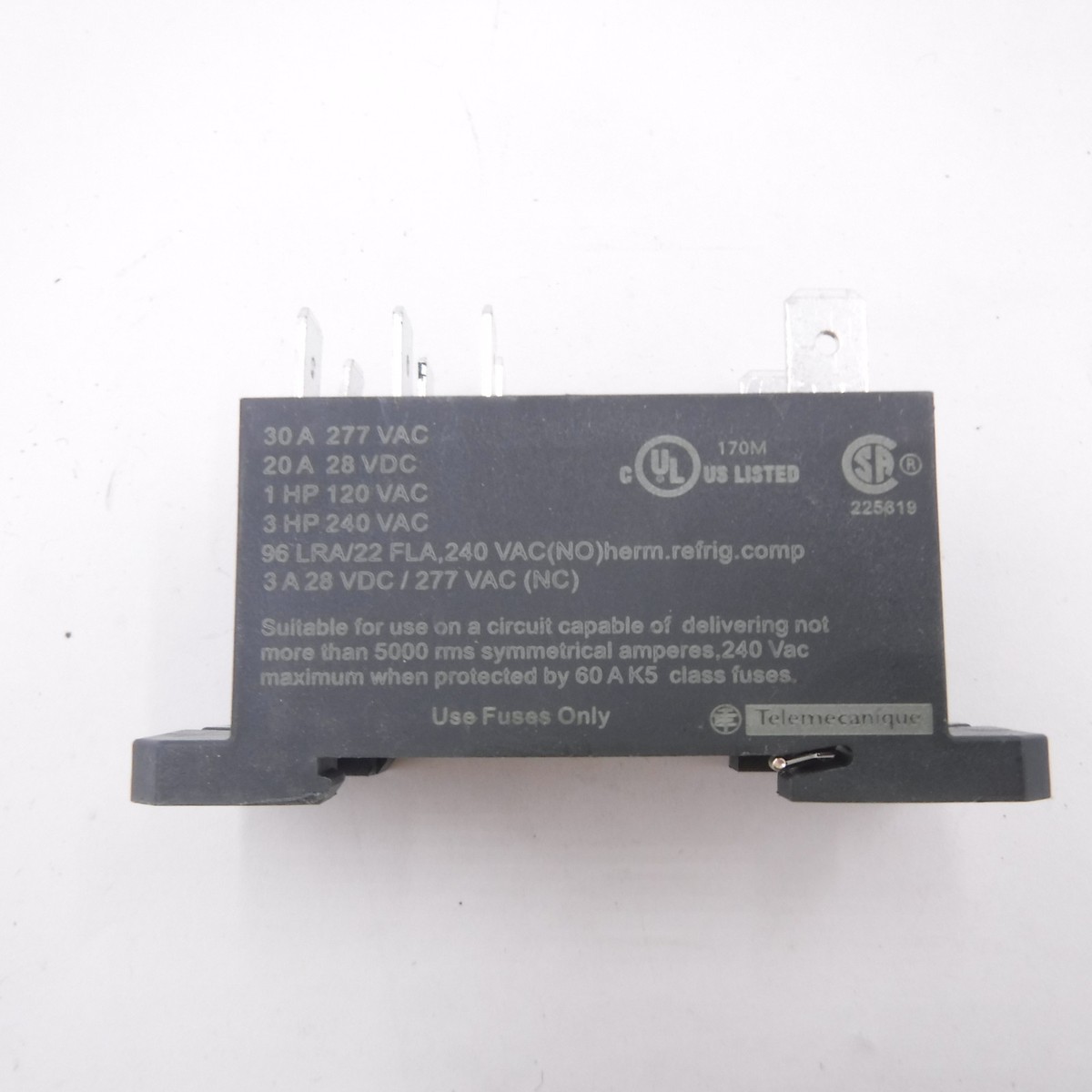 K。 9 Pack Schneider Electric RPF2BP7 Power Relay Plug 230 VAC 25A 50