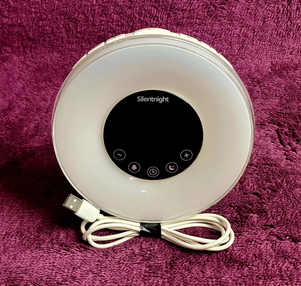 Silentnight Sunrise Sunset Wake-Up Alarm Clock 38080 Model JW-6639F  - Image 4 of 4