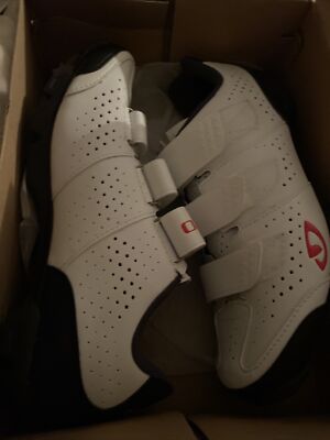 Giro Riela R Womens Cycling Shoes White Coral Size 9.0 42 | eBay