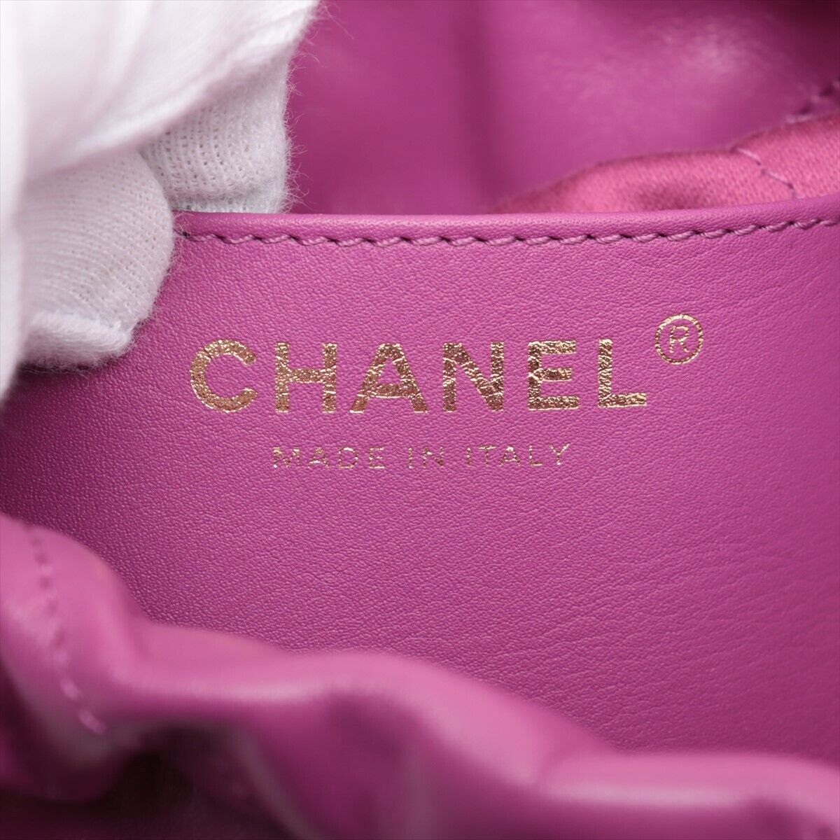 Chanel Chanel 22 Mini shiny calfskin Chain Shoulder Bag Chanel Chanel 22 Mini shiny calfskin Chain Shoulder Bag