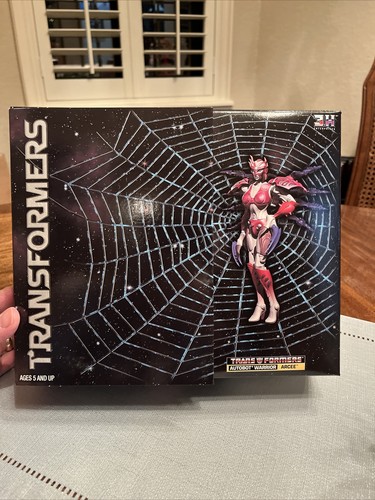 Transformers BotCon 2001 Beast Wars Transmetal Arcee MINT