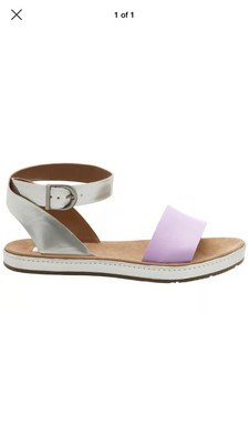 purple clarks flip flops