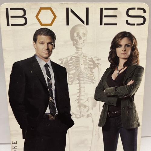 Bones. Season 1 blockbuster movie backer Poster 8 X 5.5 - Picture 2 of 2