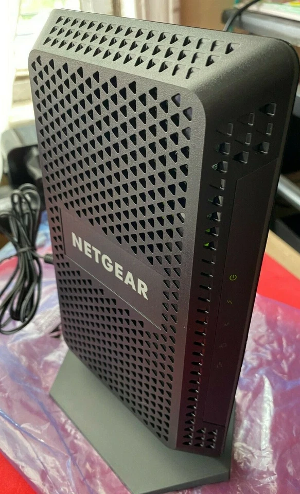 NETGEAR CM600 High Speed Cable Modem DOCSIS 3.0  - Image 2 of 4