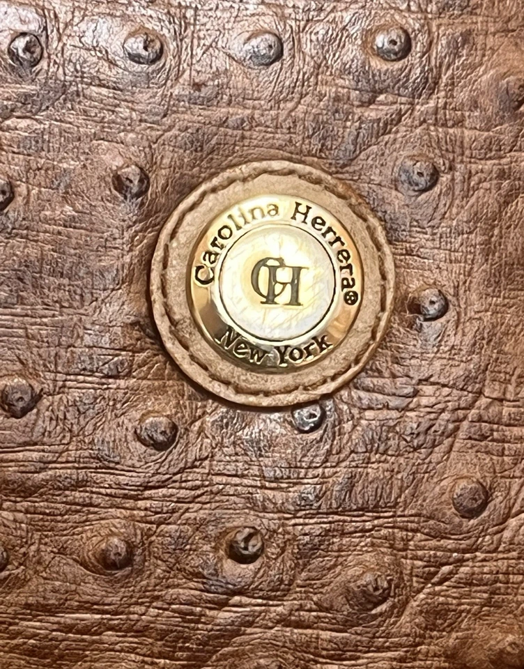 Maletín de viaje de negocios de cuero avestruz Carolina Herrera de colección Foto 3 de 4