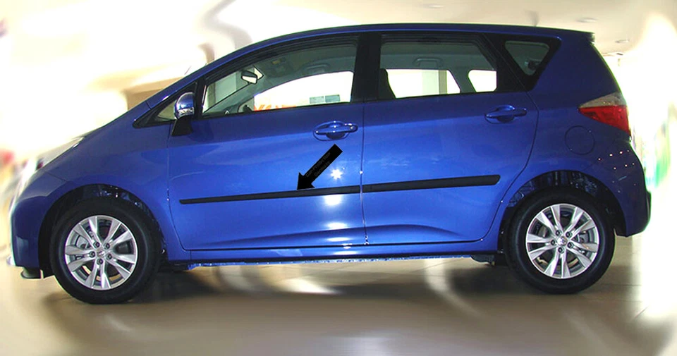 Listones de protección laterales negros para Toyota Verso S Minivan hatchback 11.2010- F20 - Imagen 2 de 4