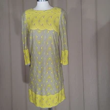 Taylor Dress Womens Small Yellow Maternity Redefined A pea in the Pod Straight