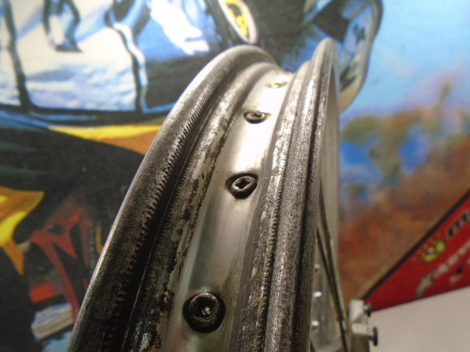 Yamaha TTR 250 1999 rueda delantera (A) 99 TTR250 Foto 4 de 4