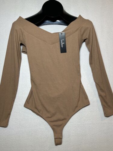 Lulus Bodysuit Beige Ribbed Knit Long Sleeve Open Cross Back Sz M Off Shoulder - Picture 3 of 7
