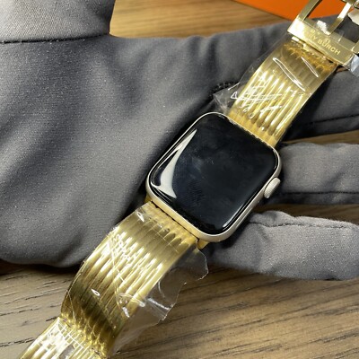 NEW✓ TORY BURCH BUDDY BANGLE GOLD TONE BAND FOR APPLE WATCH