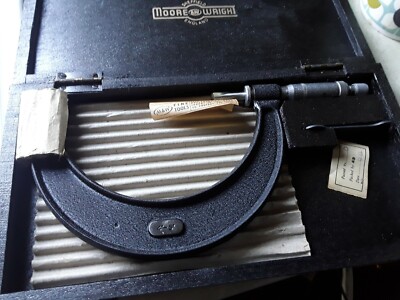 MOORE&WRIGHT IMPERIAL MIKROMETER 4''-5''