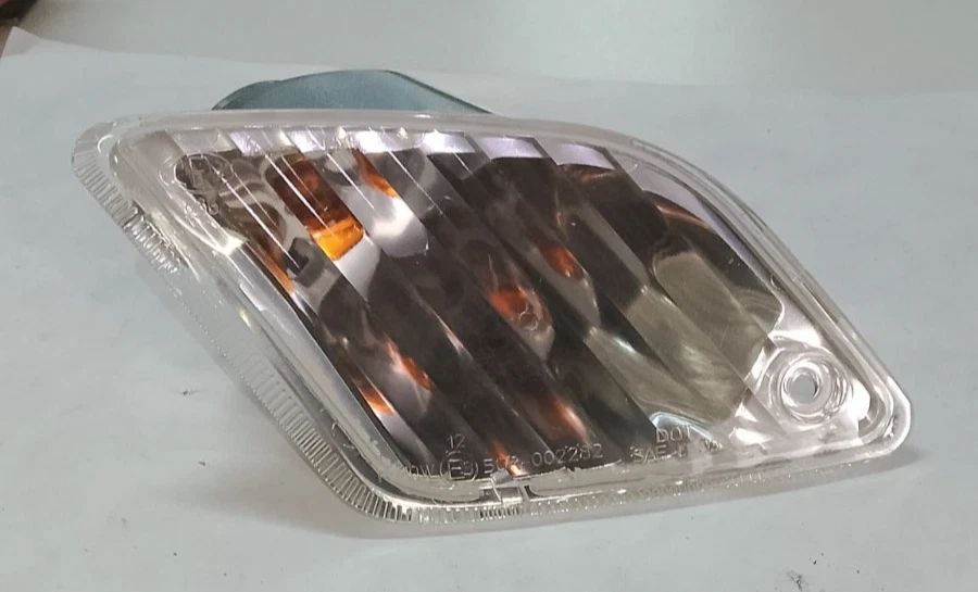 VESPA GTV GTS GT 638718 INDICATORE DIR.POST.SX. NUOVO ORIGINALE - Immagine 3 di 4