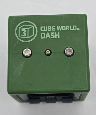 Radica Cube World-Lot Of 3-Cube World-Dash-Handy-2005-Sci Fi Mods