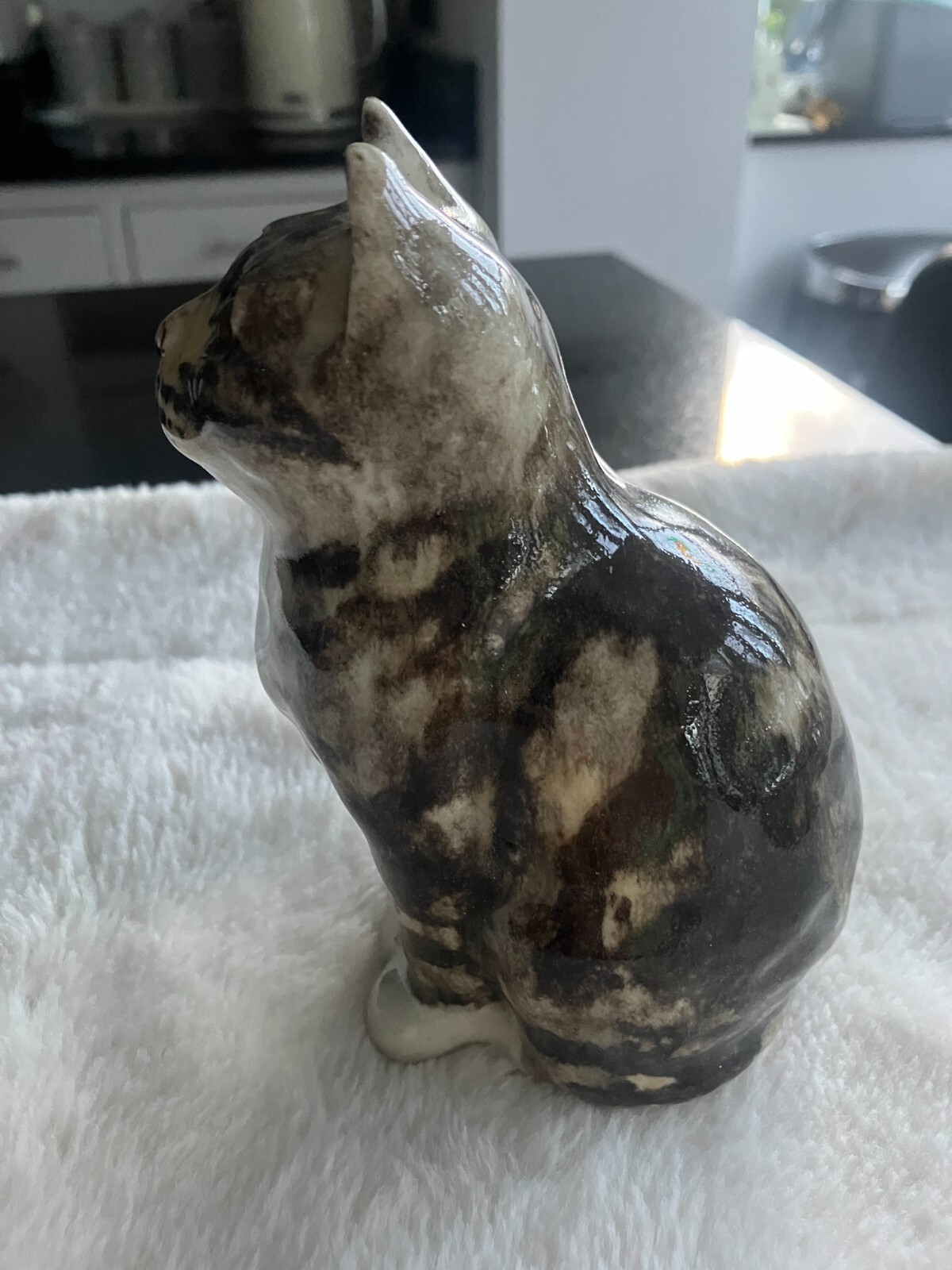 Picture 2 of 5