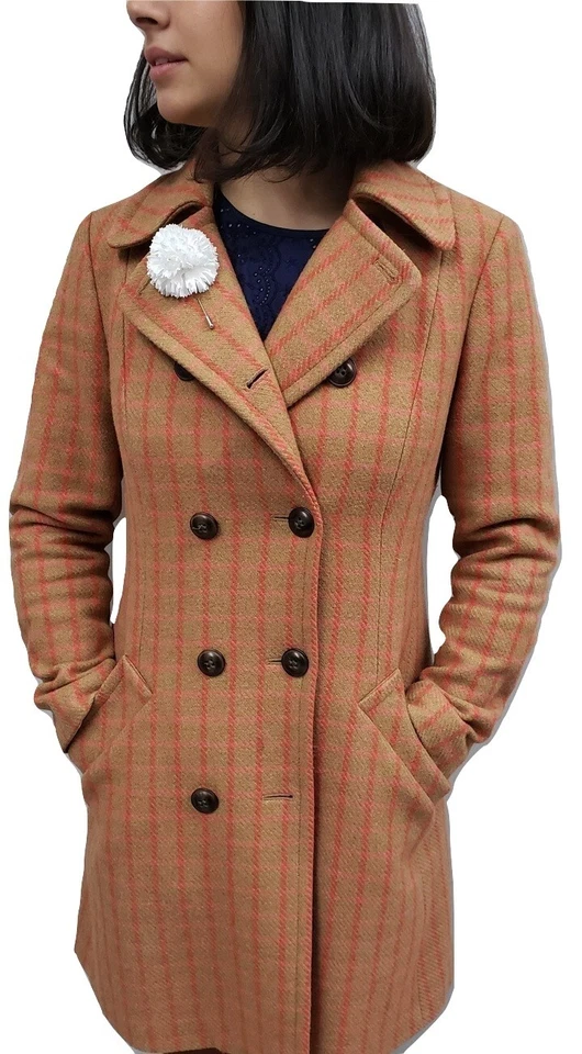 Broche de clavel blanco satinado seda M&S Schmalberg 2" para hombre hecho en EE. UU. Foto 2 de 4