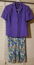 Kasper/ Casual Corner 2-Piece Size 6P/ 6 Jacket Skirt Suit Set Purple Floral Mix