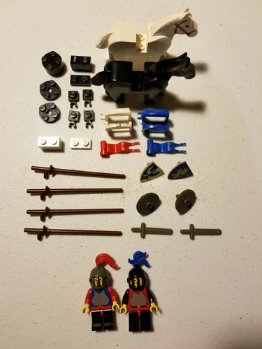 LEGO Castle: Jousting Knights (6021) 100% complete with instructions