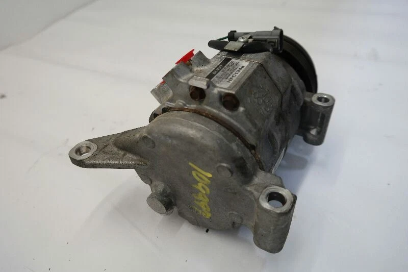 GMC SIERRA 2500 2011-2014 camioneta pickup compresor de aire acondicionado Foto 3 de 4