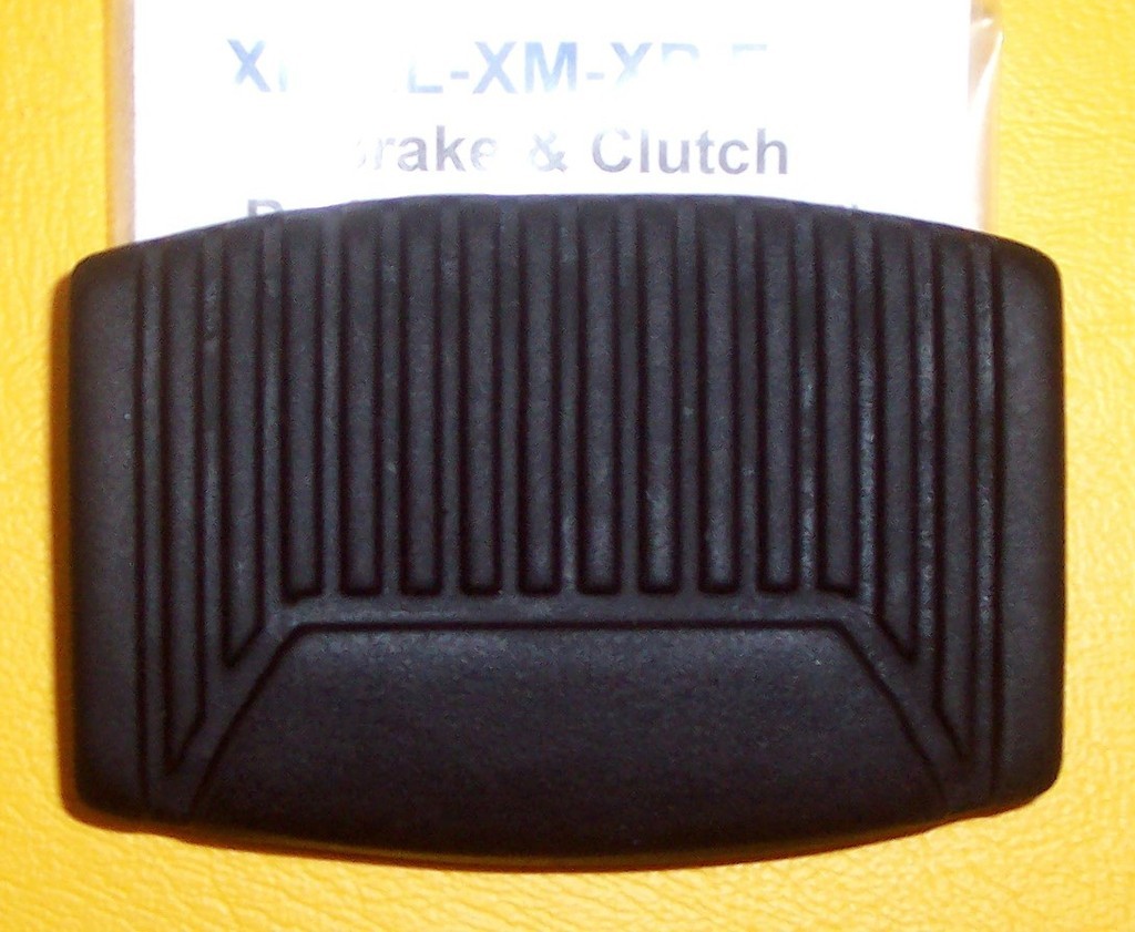 MANUAL BRAKE OR CLUTCH PEDAL PAD FOR 4 WD FORD F100 eBay