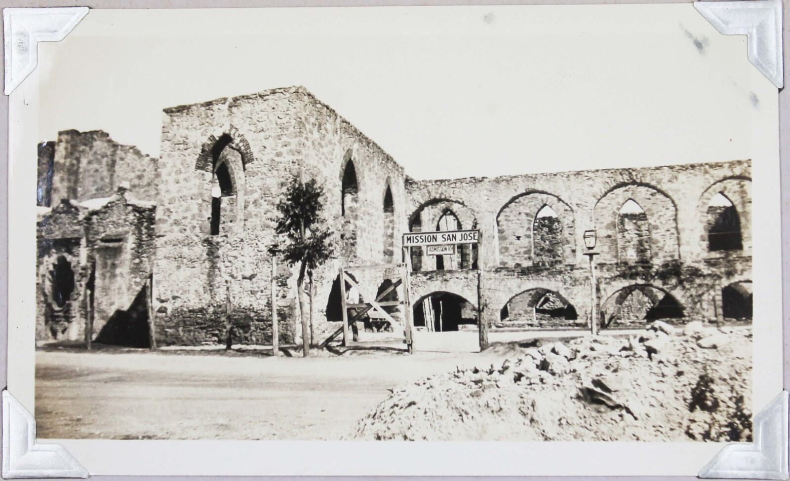 Picture 9 of 24