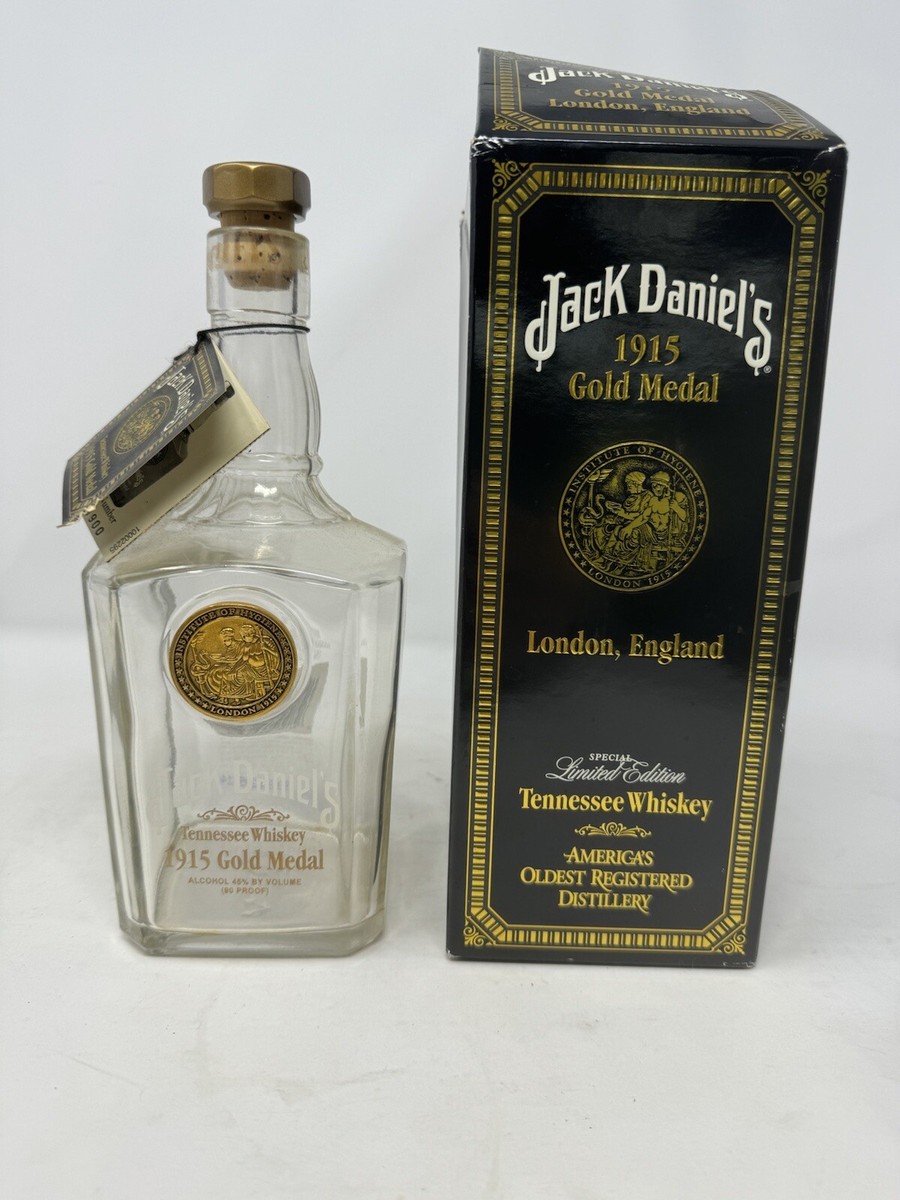 JACK DANIELS 1915 GOLD MEDAL London Tennessee Whiskey JACK DANIELS 1915 GOLD MEDAL London Tennessee Whiskey