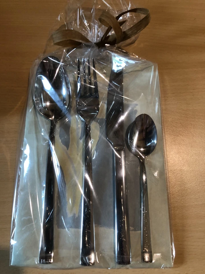 Besteck  m.  Gravur Namen  Cult  Zwilling Edelstahl pol. (ab 10 Jahre bzw. Erw.) - Bild 2 von 3