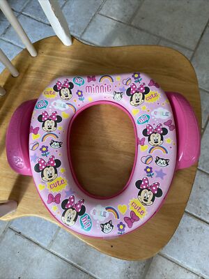 Disney Minnie Mouse Padded Toddler Potty Training Seat Girls Pink