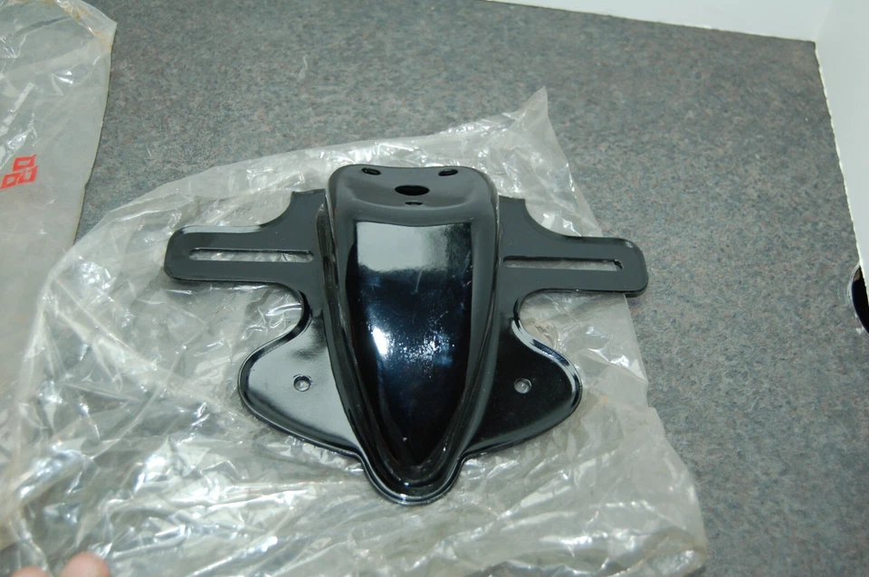 NOS Kawasaki 23036-007-10 LICENSE PLATE BRACKET METAL H1 F9 F8 F7 F6 F5 G4 MACH - Image 4 of 4