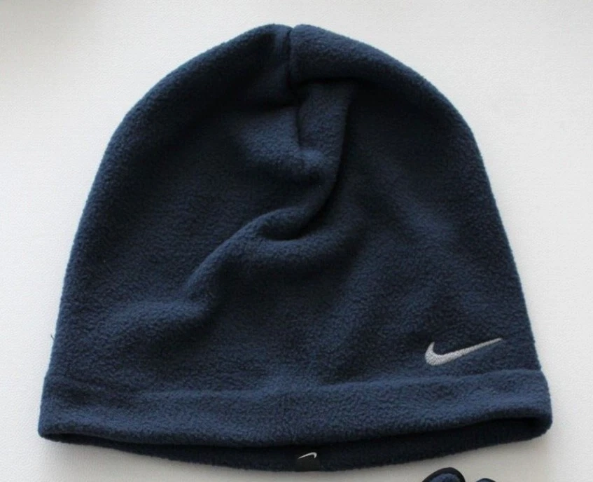Conjunto de gorro e luva Nike feminino lã M/L arsenal azul marinho/prata - Imagem 2 de 3