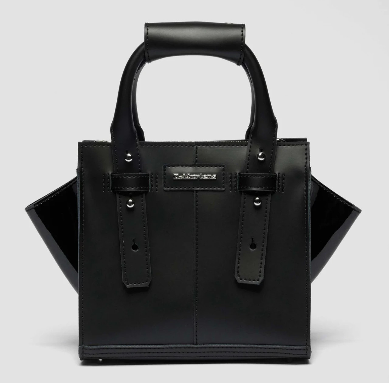 Borsa Dr. Martens Small nera 42710001 Giappone nuova