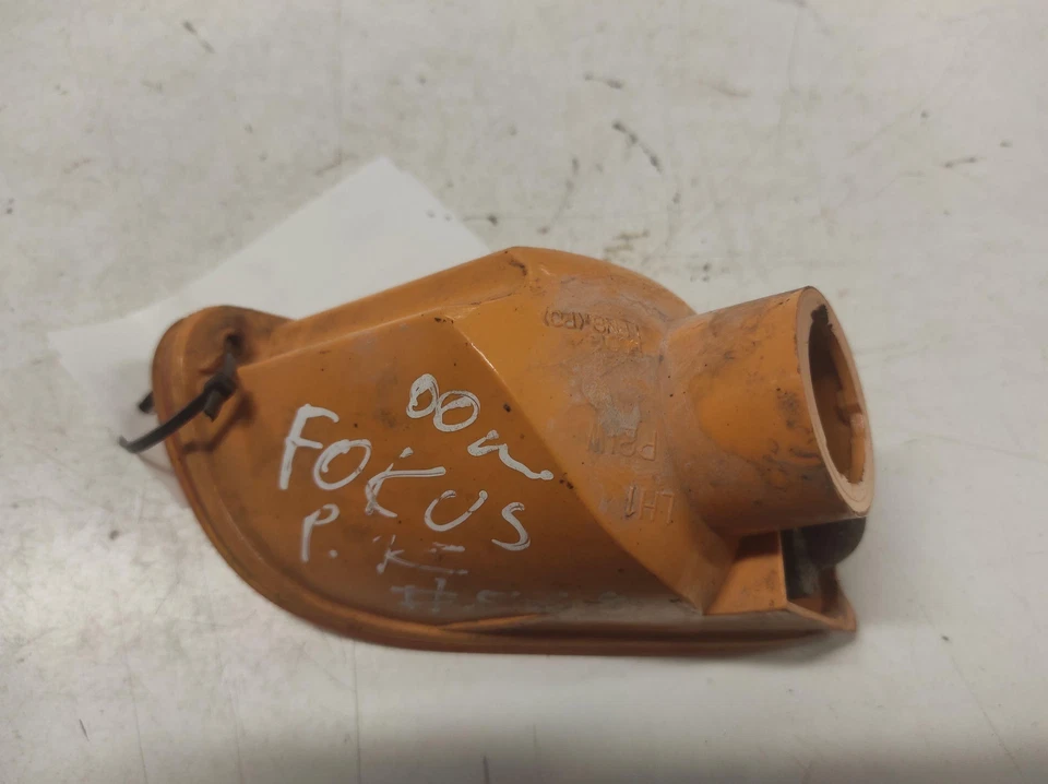 FORD FOCUS II Turnier DA indicatore di direzione anteriore sinistro X84X13389A Diesel 1999 28633991 - Immagine 2 di 3