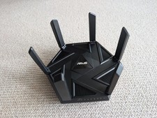 ASUS RT-AXE7800 Tri-Band WiFi 6E Router - boxed only light use