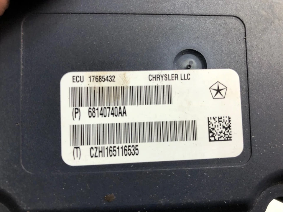 2011 吉普大切诺基 Durango 防锁制动泵/模块 Assy P68140740AA — 第 3/4 张图片