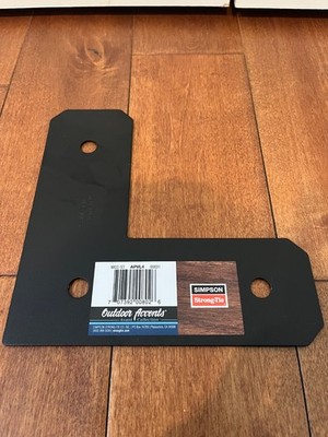 Simpson APVL4 L Strap Outdoor Accents Avant  ZMAX, Black Powder-Coated