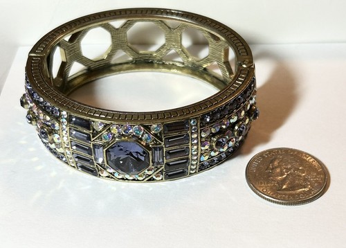 Heidi Daus Purple Crystal Art Deco Hinged Bangle Bracelet Signed - Picture 5 of 12