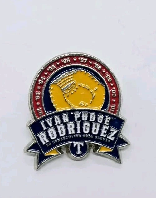 Pudge Ivan Rodriguez Lapel Pin 10 constative Gold Gloves RARE - Image 4 of 4