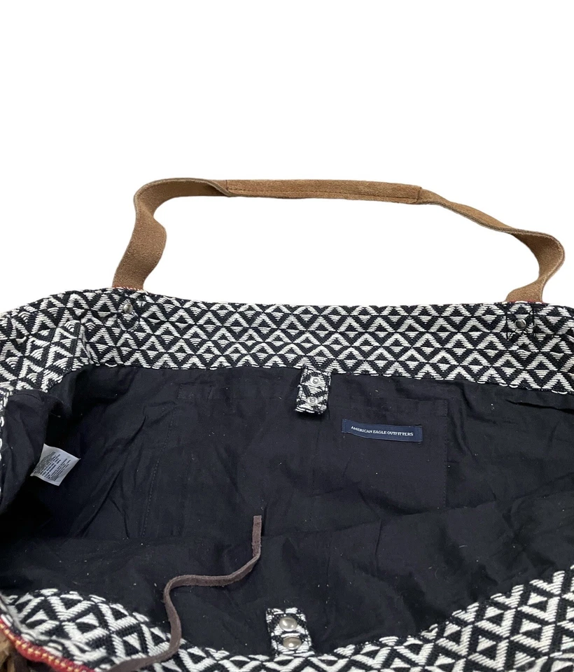 NWT American Eagle Outfitters Boho Large Fringe Travel Woven Hippie Beach Bag - Image 3 of 4