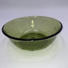 Vintage 1979 FTD Floral Avocado Green Cut Glass Bowl with Raised Flowers 7.5”
