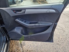 AUDI Q5 MK1 Door CARD RIGHT FRONT