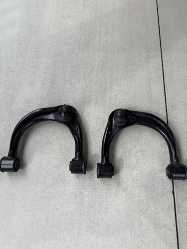 TOYOTA 4Runner FJ Cruiser GX460 GENUINE FRONT UPPER CONTROL ARM RH & LH Set OEM - Picture 2 of 2