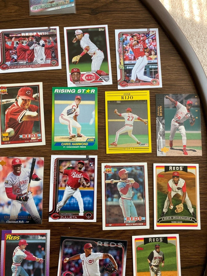 Lote de 50 tarjetas del equipo de los Rojos de Cincinnati MLB tarjetas de béisbol estrellas a granel insertos de novatos Foto 4 de 4