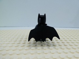 Lego BATMAN Dk Bluish Gray Suit, Black Mask, 2 Face Minifigure 7884 7886 7888