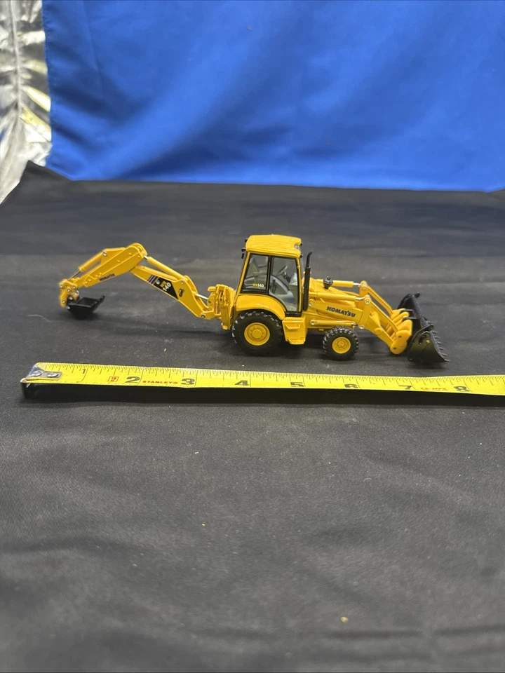 Retroexcavadora cargador tractor Komatsu WB140 de 1ª marcha escala 1:50 A2C Foto 3 de 4