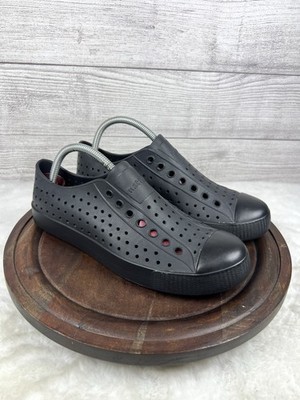 Native Jefferson Black Slip On Shoes Unisex Mens 8 Women s 10 Outdoor Comfort