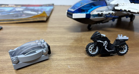 LEGO Marvel: The Avengers Quinjet City Chase (76032) Nearly Complete READ