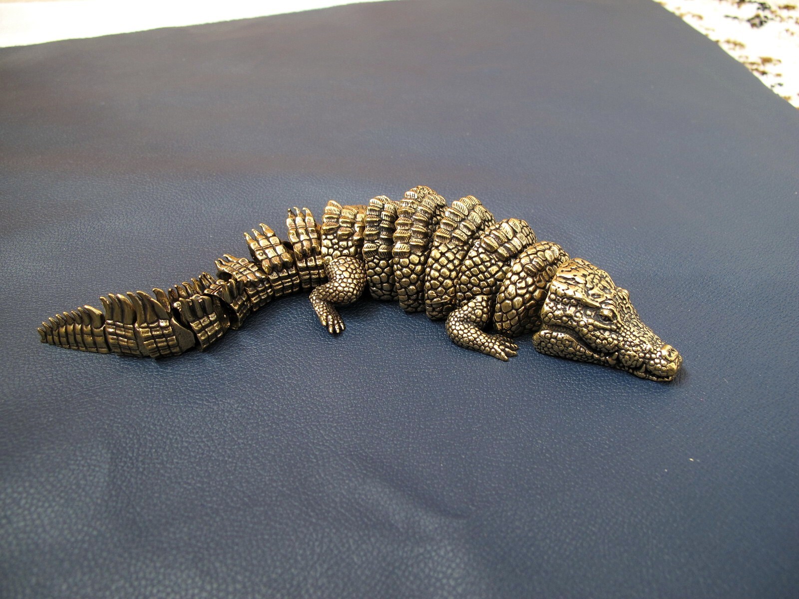 Picture 1 of 5